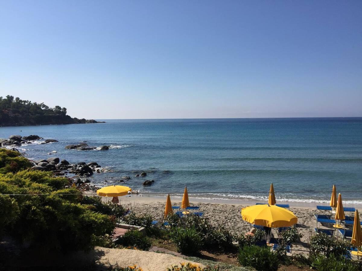 Casa Vacanze Rocco อาร์บาตักซ์ ภายนอก รูปภาพ
